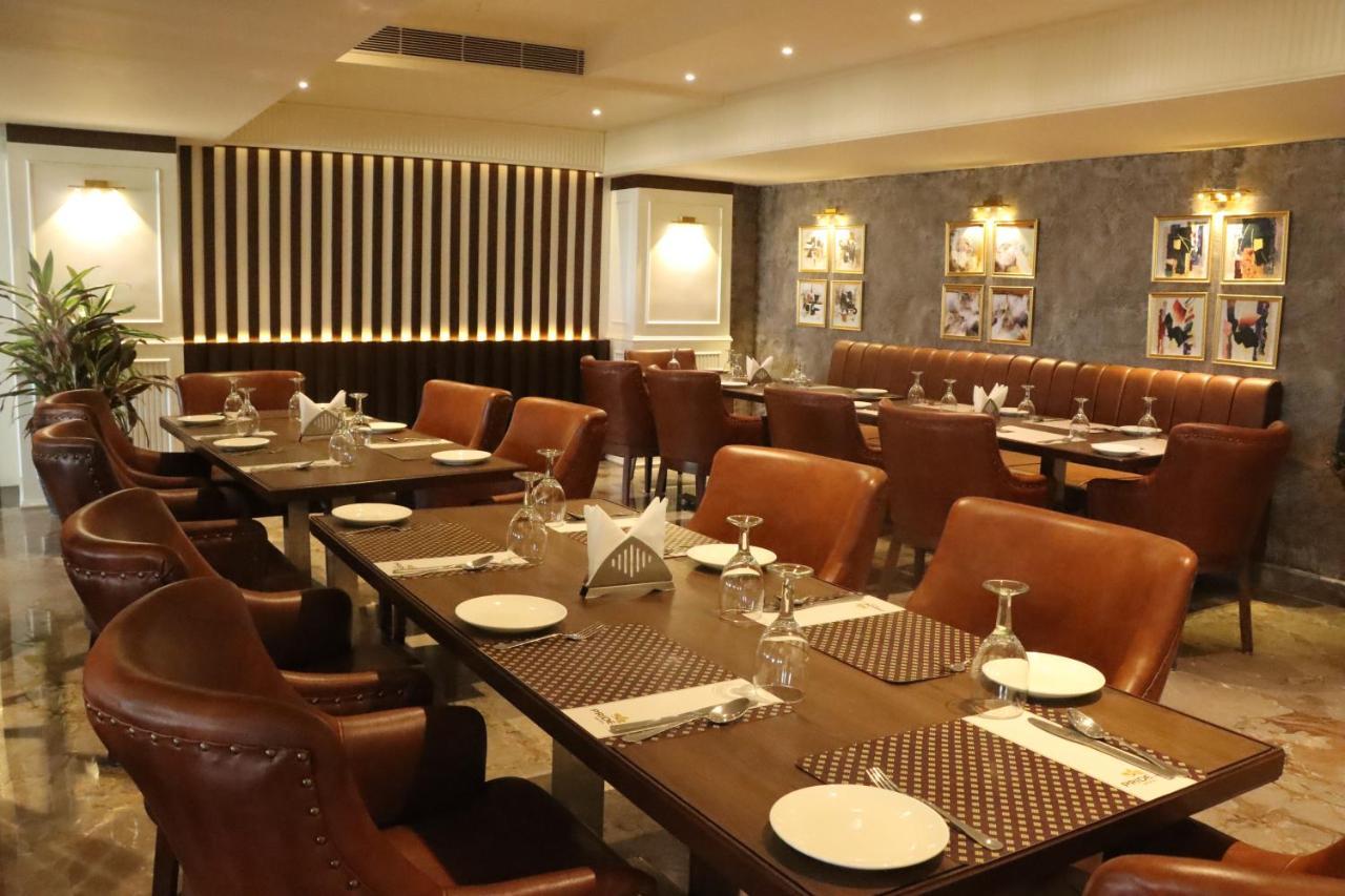 Pride Hotel בהופאל מראה חיצוני תמונה