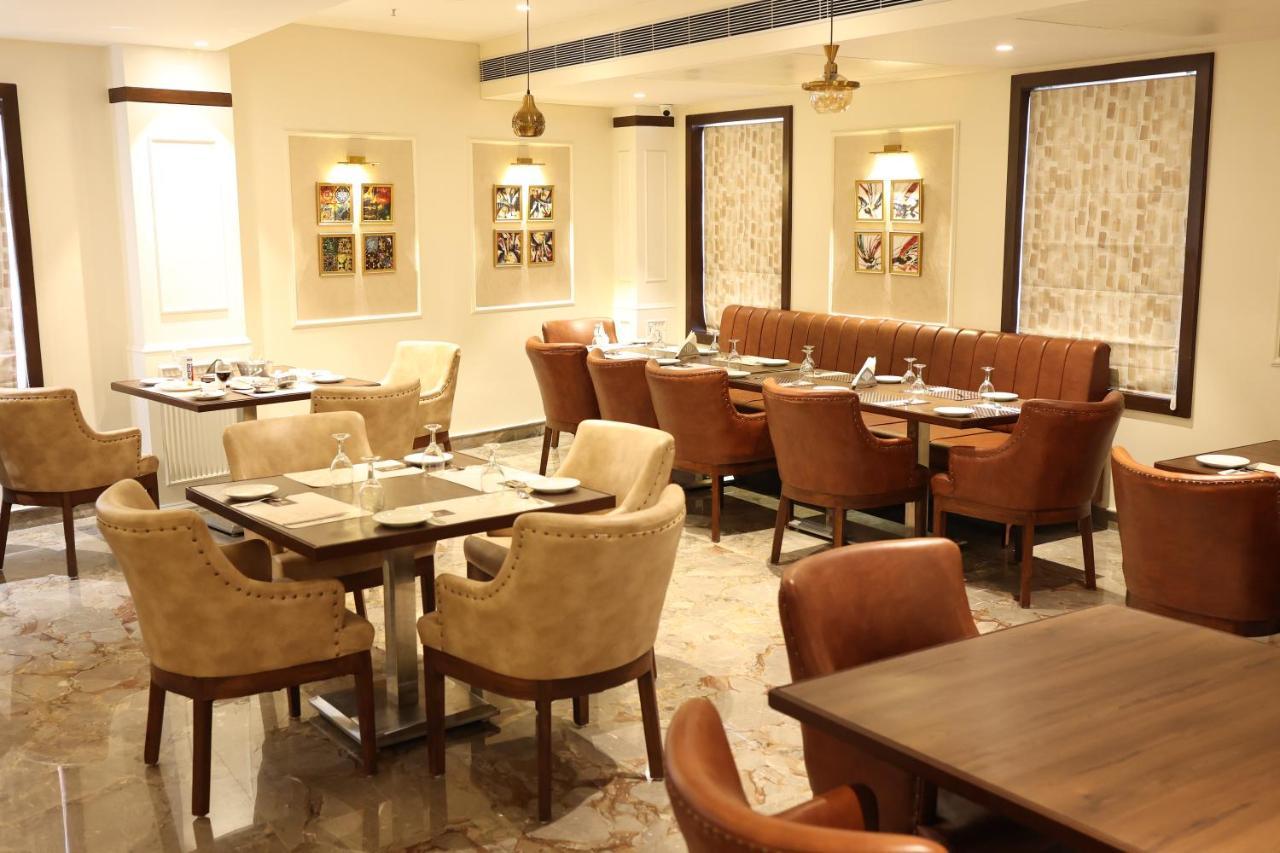 Pride Hotel בהופאל מראה חיצוני תמונה